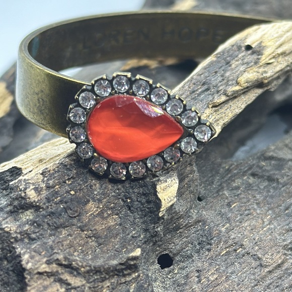 Loren Hope Sarra Red Crystal Cuff Antiqued Brass Bracelet - Picture 3 of 8